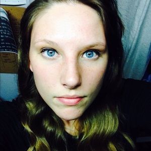 Meet your Posher, Sydney